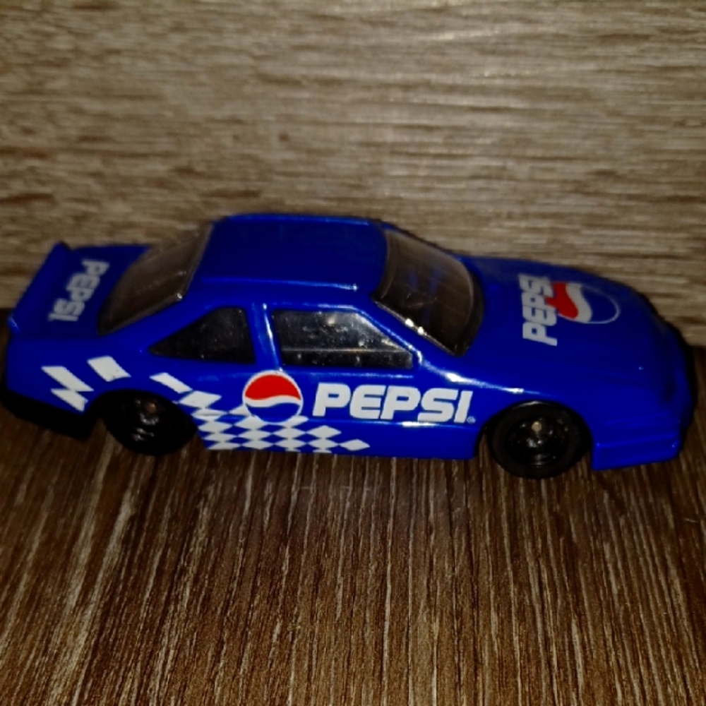 Vintage Golden Wheel Pepsi Race Car Die Cast Model